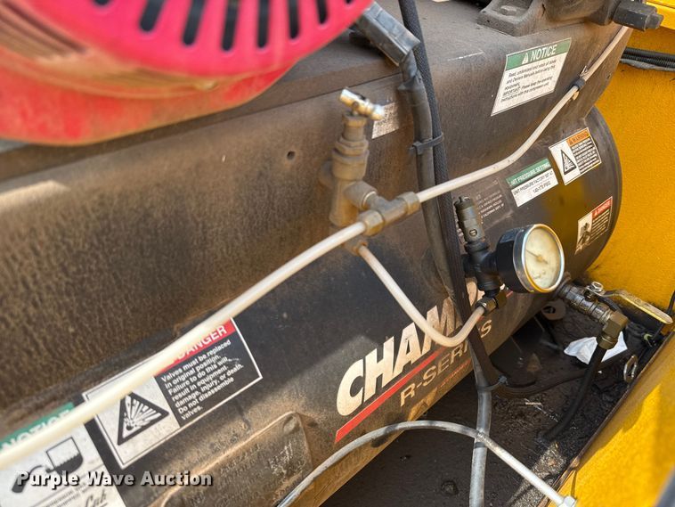 image for item EJ4789 2022 Ford F350 Super Duty utility bed pickup truck