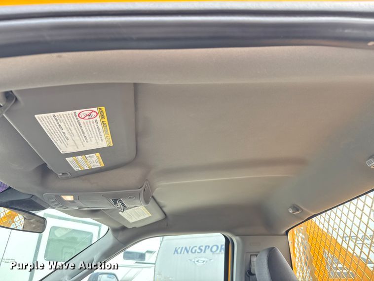 image for item EJ4789 2022 Ford F350 Super Duty utility bed pickup truck