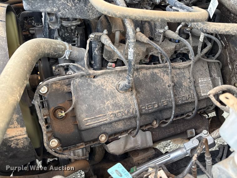 image for item EJ4789 2022 Ford F350 Super Duty utility bed pickup truck