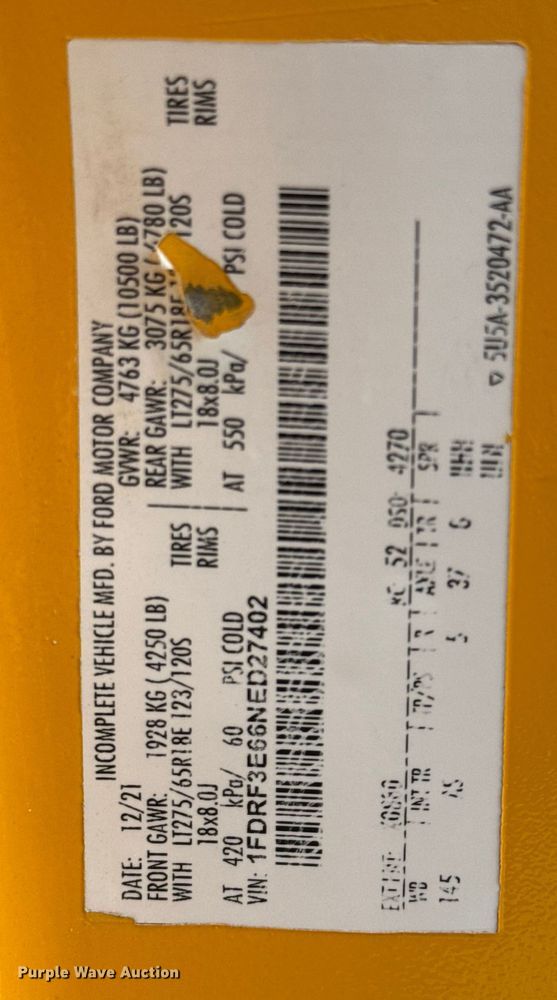 image for item EJ4789 2022 Ford F350 Super Duty utility bed pickup truck