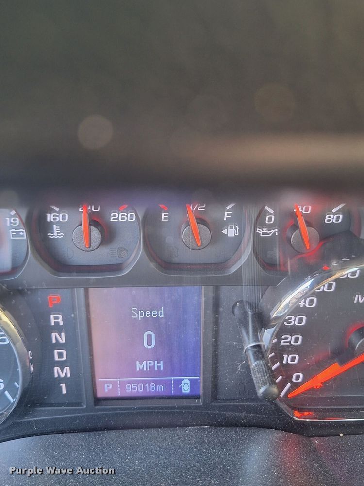 image for item EJ7510 2015 Chevrolet Silverado 2500HD pickup truck