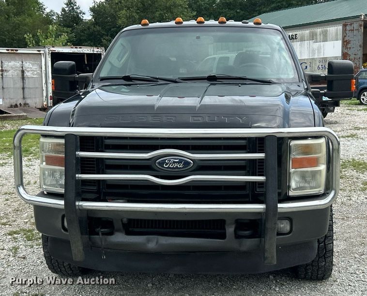 image for item EK8370 2009 Ford F350 Super Duty Crew Cab pickup truck