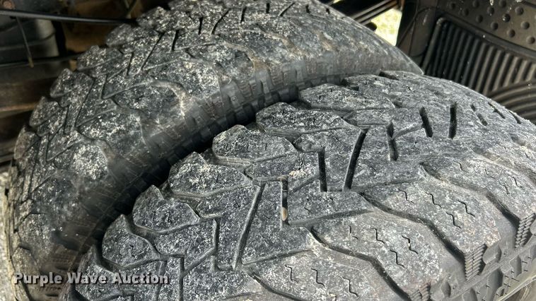 image for item EK8370 2009 Ford F350 Super Duty Crew Cab pickup truck