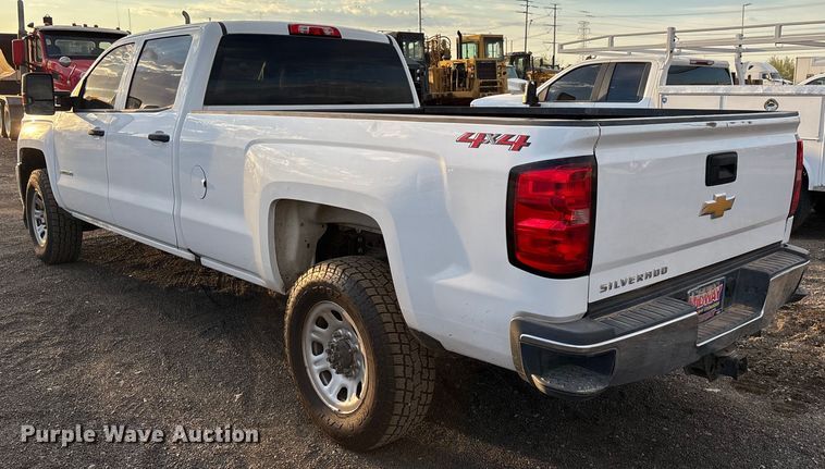 image for item EL6095 2016 Chevrolet Silverado 3500HD Crew Cab pickup truck