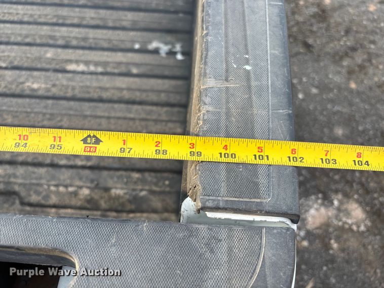 image for item EL6095 2016 Chevrolet Silverado 3500HD Crew Cab pickup truck