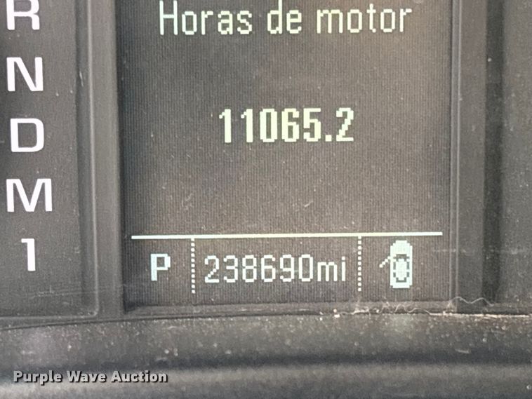 image for item EL6095 2016 Chevrolet Silverado 3500HD Crew Cab pickup truck