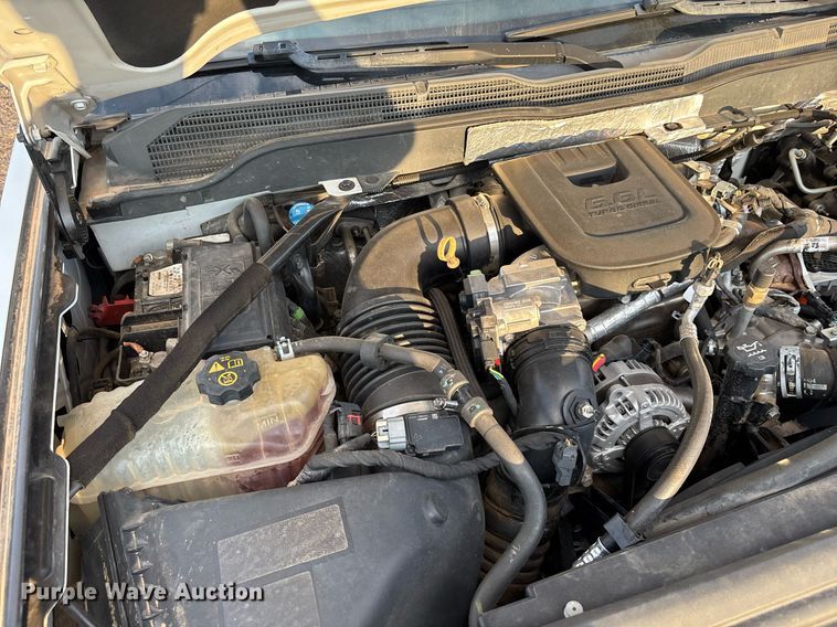 image for item EL6095 2016 Chevrolet Silverado 3500HD Crew Cab pickup truck