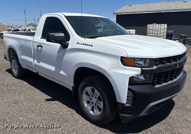 image for item EL6096 2019 Chevrolet Silverado 1500 pickup truck