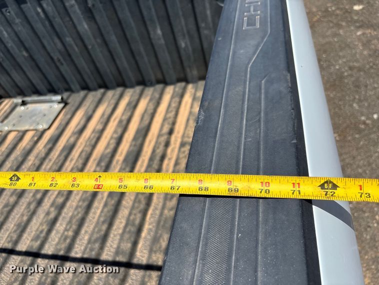 image for item EL6096 2019 Chevrolet Silverado 1500 pickup truck