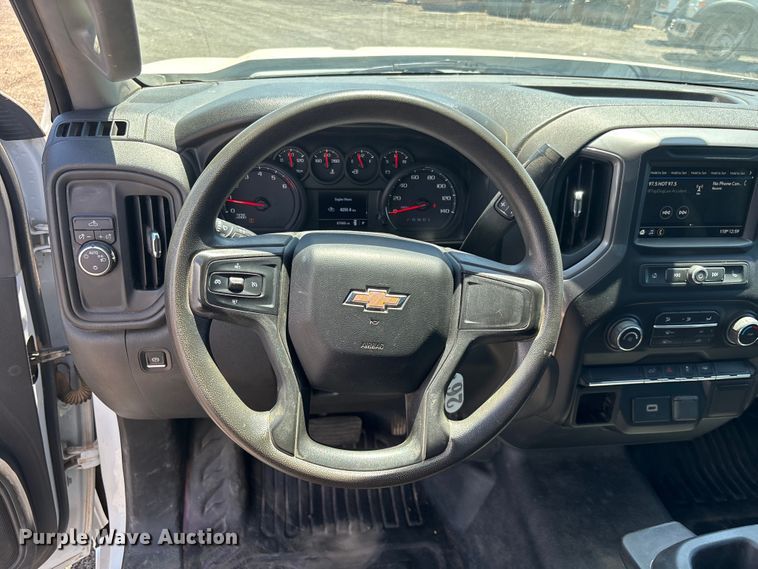 image for item EL6096 2019 Chevrolet Silverado 1500 pickup truck