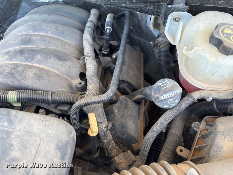 image for item EL6096 2019 Chevrolet Silverado 1500 pickup truck