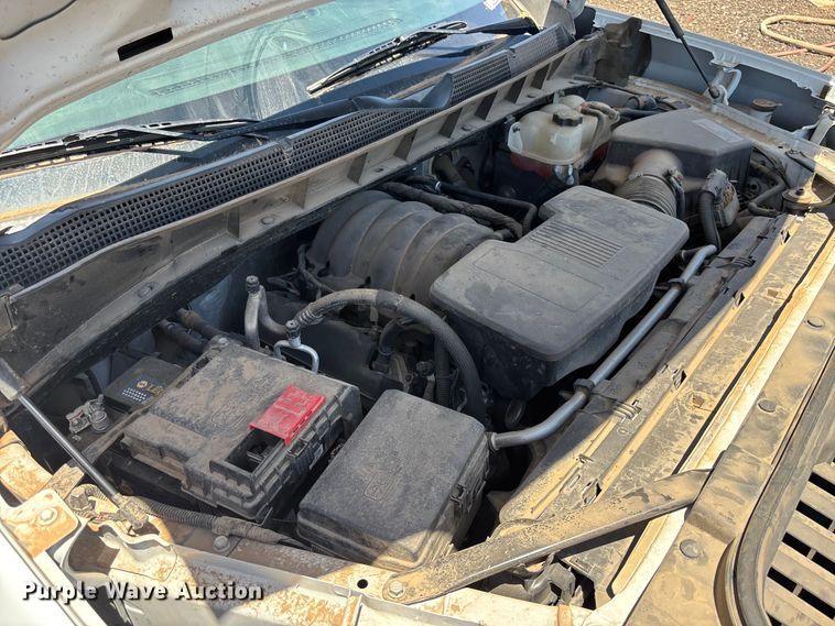 image for item EL6096 2019 Chevrolet Silverado 1500 pickup truck