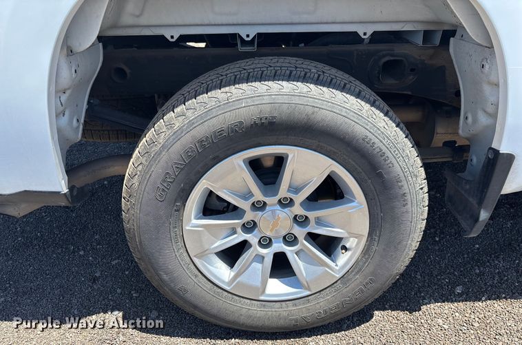 image for item EL6096 2019 Chevrolet Silverado 1500 pickup truck