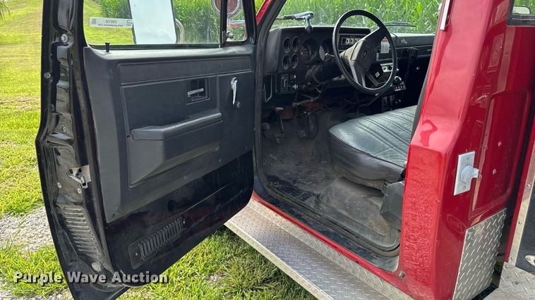 image for item EM2158 1982 Chevrolet K30 Custom Deluxe brush fire truck