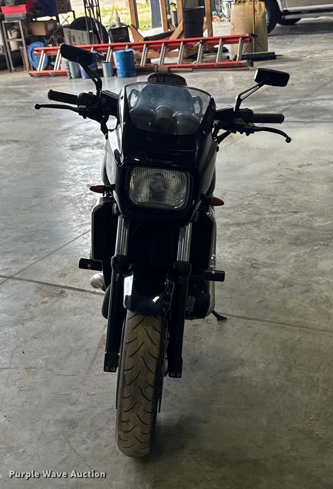 image for item EM2296 2000 Kawasaki Zrx 1100 motorcycle