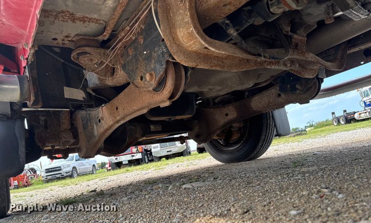 image for item EM2297 2005 Ford F550 utility / service truck