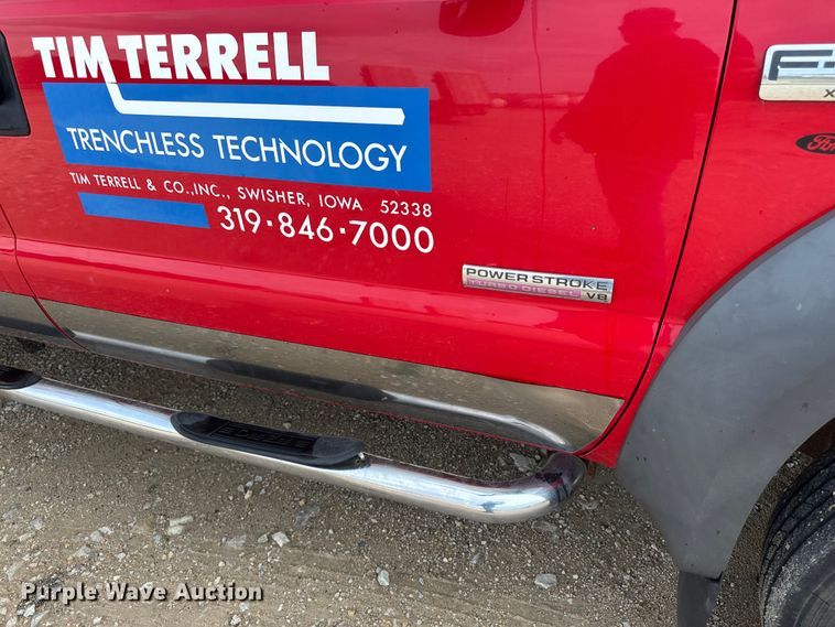 image for item EM2297 2005 Ford F550 utility / service truck