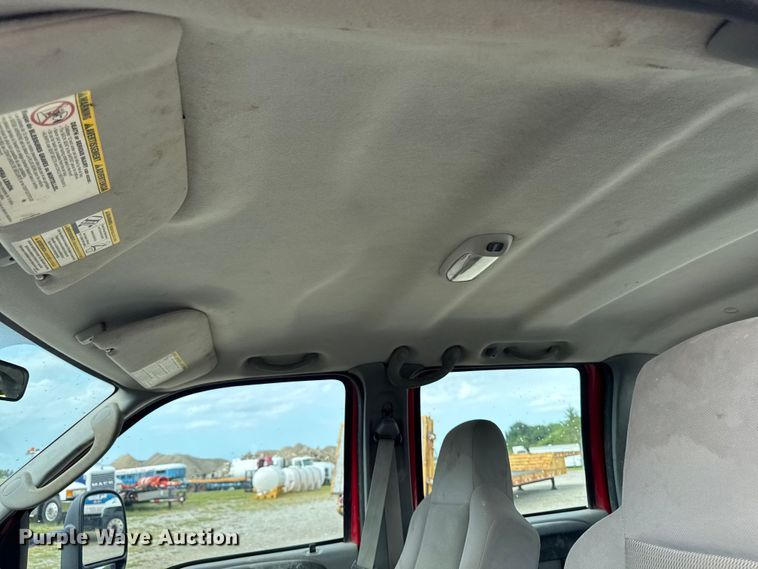 image for item EM2297 2005 Ford F550 utility / service truck