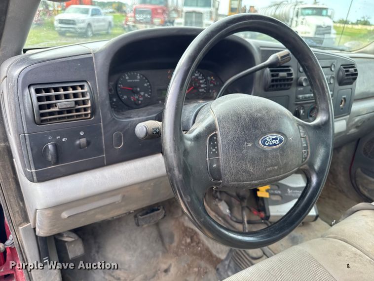 image for item EM2297 2005 Ford F550 utility / service truck