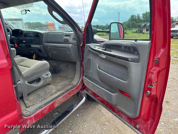 image for item EM2297 2005 Ford F550 utility / service truck