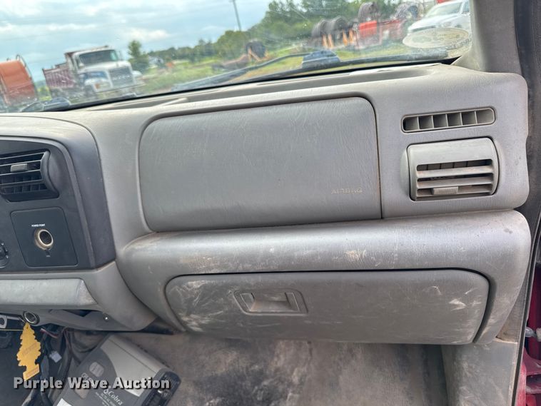 image for item EM2297 2005 Ford F550 utility / service truck