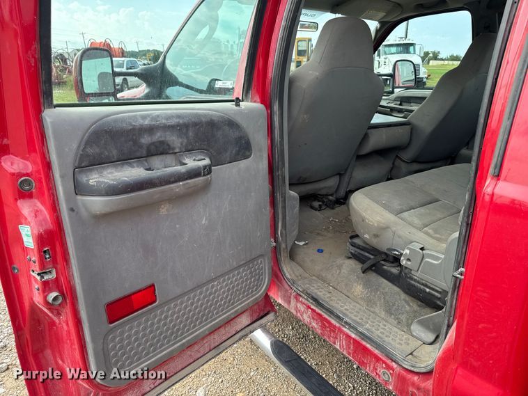 image for item EM2297 2005 Ford F550 utility / service truck