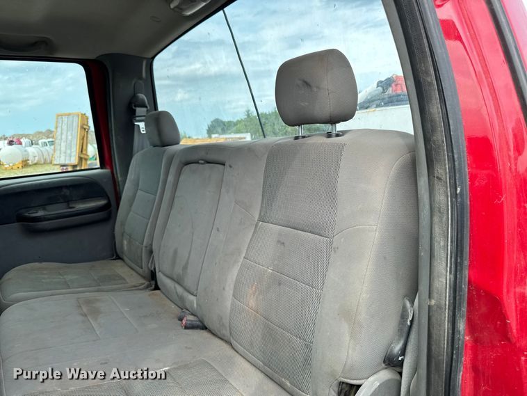 image for item EM2297 2005 Ford F550 utility / service truck