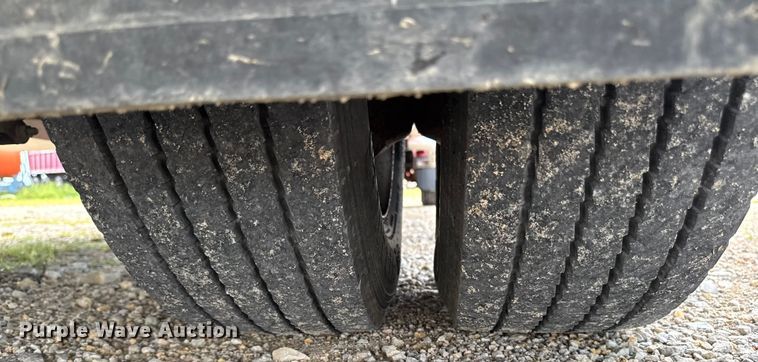 image for item EM2297 2005 Ford F550 utility / service truck