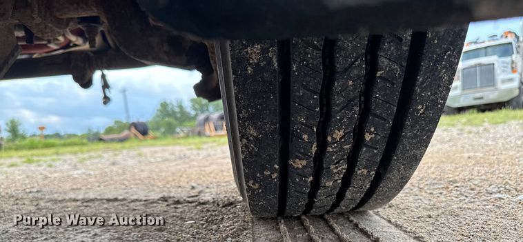 image for item EM2297 2005 Ford F550 utility / service truck