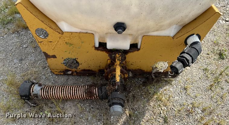 image for item EM2298 (5) poly tanks