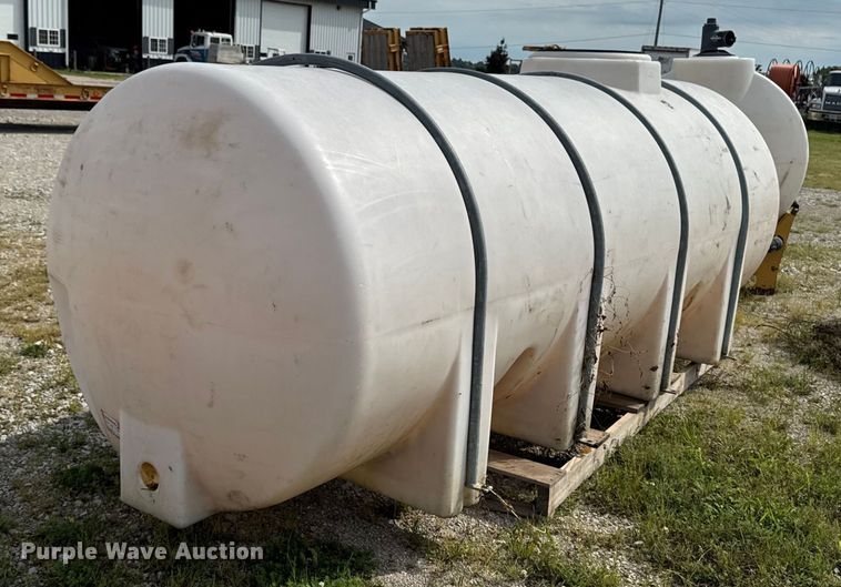 image for item EM2298 (5) poly tanks