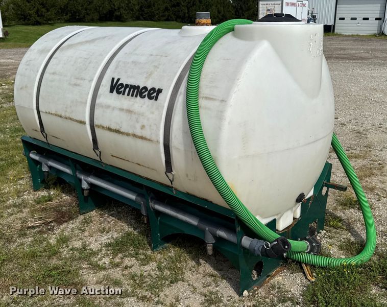 image for item EM2298 (5) poly tanks