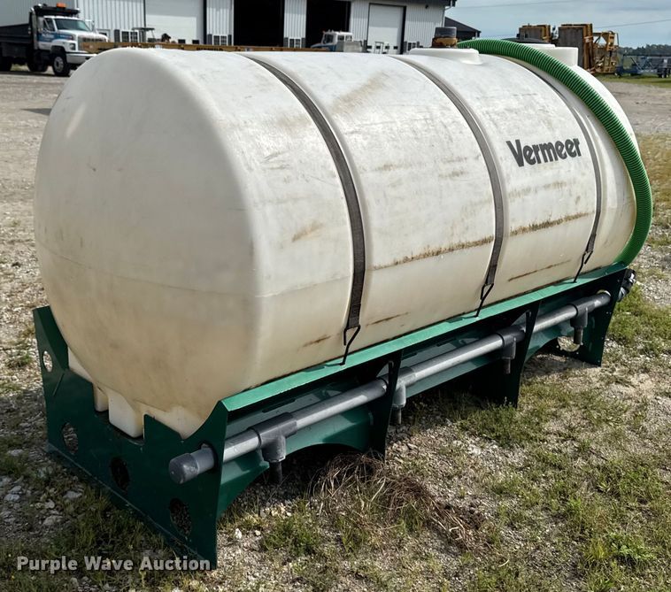 image for item EM2298 (5) poly tanks