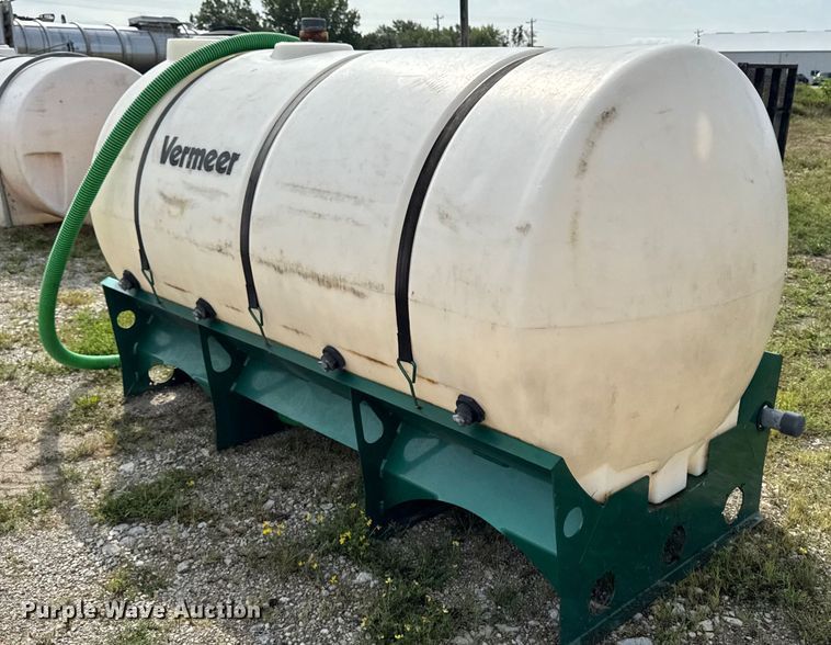 image for item EM2298 (5) poly tanks