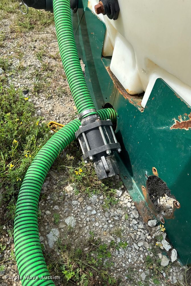 image for item EM2298 (5) poly tanks