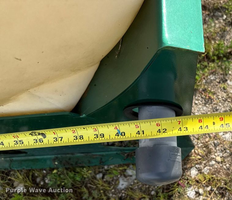 image for item EM2298 (5) poly tanks