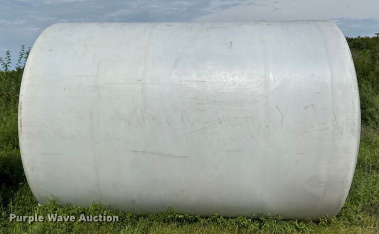 image for item EM2298 (5) poly tanks