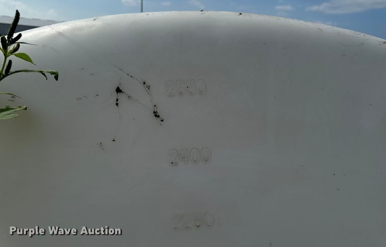 image for item EM2298 (5) poly tanks