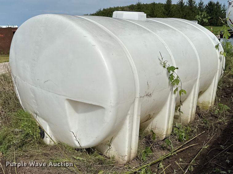 image for item EM2298 (5) poly tanks