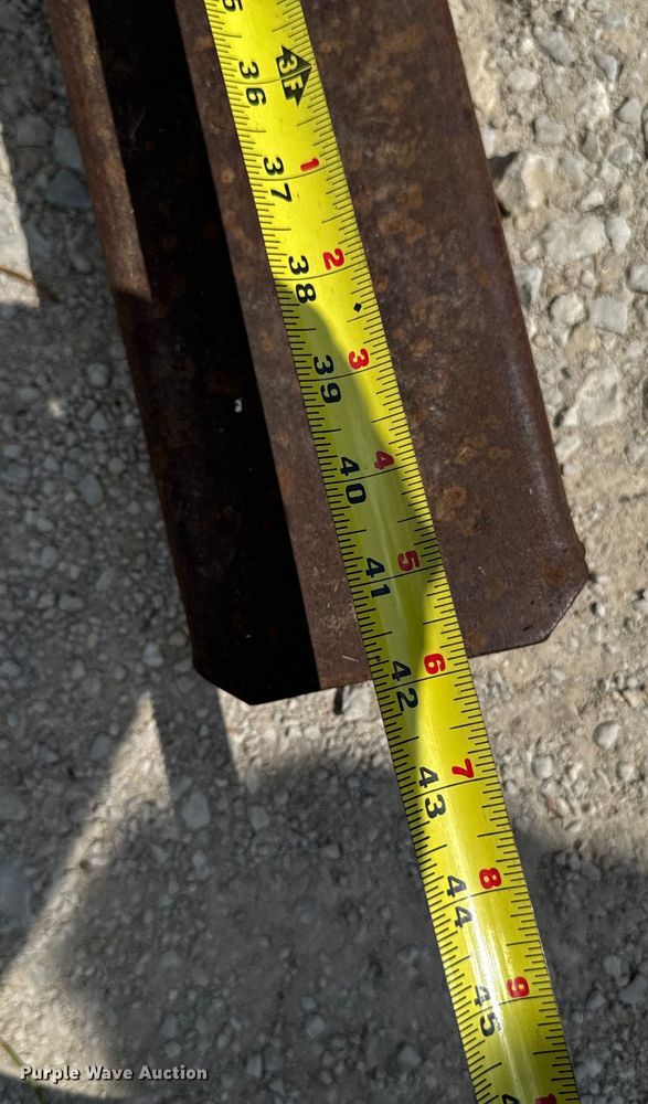 image for item EM2302  Forklift mass 