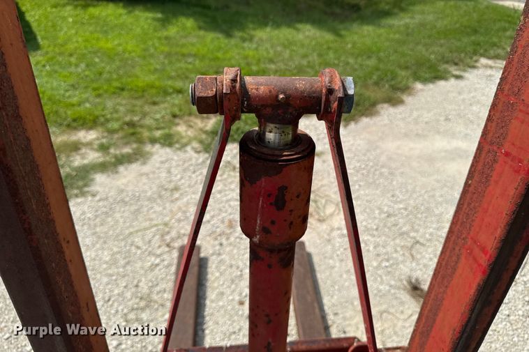 image for item EM2302  Forklift mass 