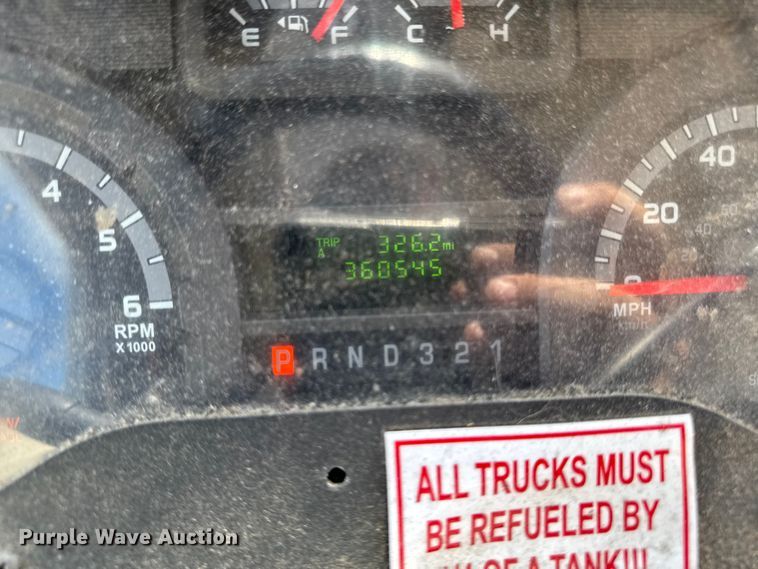 image for item EM2308 2010 Ford E450 delivery truck