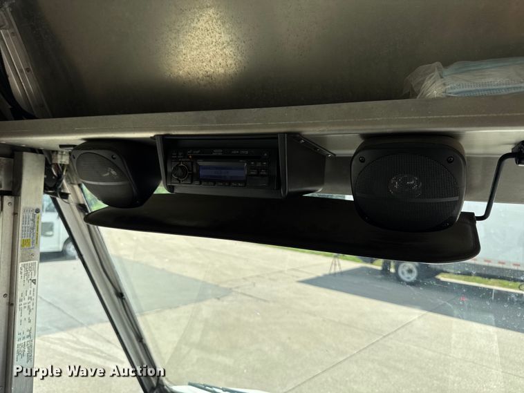 image for item EM2308 2010 Ford E450 delivery truck