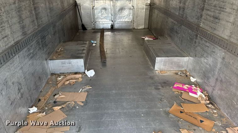 image for item EM2308 2010 Ford E450 delivery truck