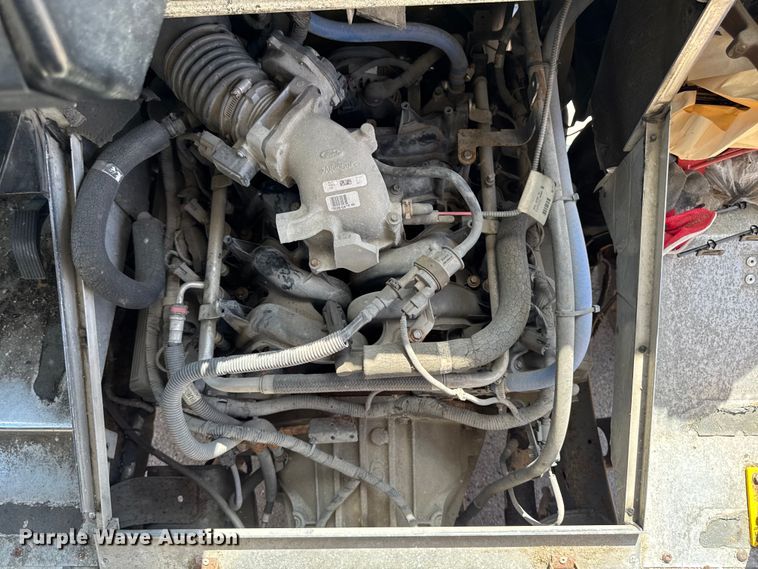 image for item EM2308 2010 Ford E450 delivery truck