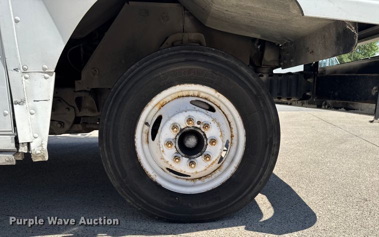 image for item EM2308 2010 Ford E450 delivery truck