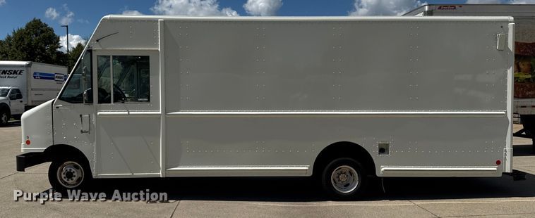 image for item EM2309 2010 Ford E450 delivery truck