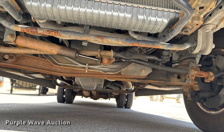 image for item EM2309 2010 Ford E450 delivery truck