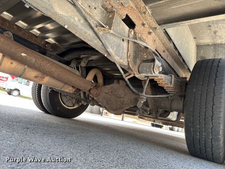 image for item EM2310 2010 Ford E450 delivery truck