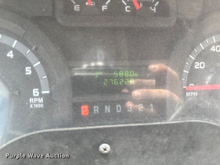 image for item EM2310 2010 Ford E450 delivery truck